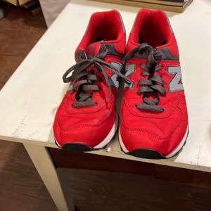 Men sneakers size 10